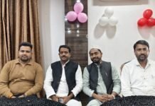 सपा के राष्ट्रीय अध्यक्ष अखिलेश यादव से शिष्टाचार भेंट कर लौटे पूर्व मंत्री हेमराज वर्मा ने बढाई सक्रियता सपा नेताओं से मुलाकात का सिलसिला शुरू