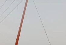 पुलिया की एप्रोच रोड न बनने से श्मशान घाट जाने में परेशानी, एसडीएम को दिया गया ज्ञापन