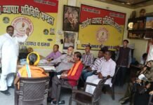 व्यापारियों को बरसात के मौसम में बाढ़ आने से परेशानी होती:संदीप